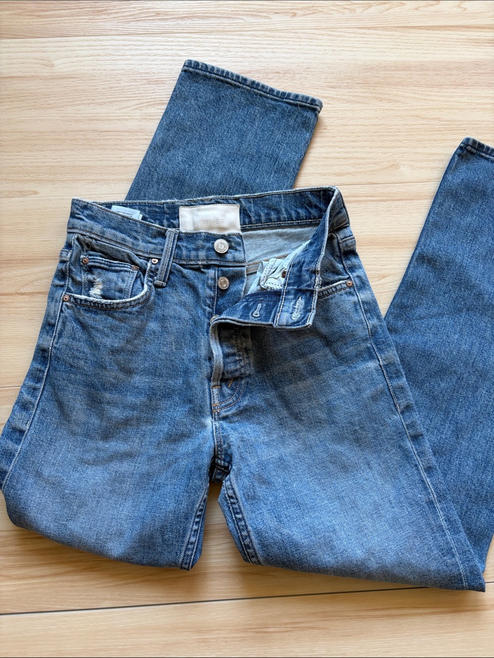 MOTHER SUPERIOR The Tomcat Ankle jeans